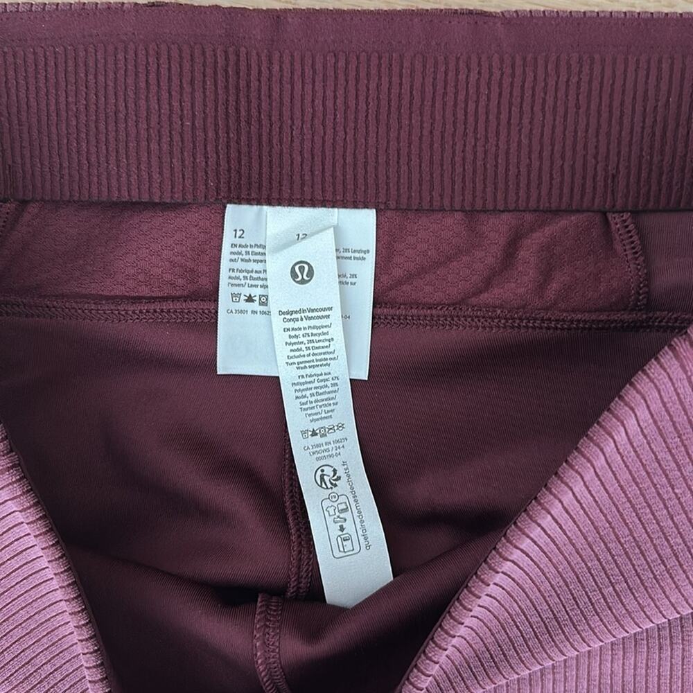 Lululemon Ribbed Softstreme Flared Pant 33" Regular Garnet/Maroon Size 12 - Picture 8 of 11